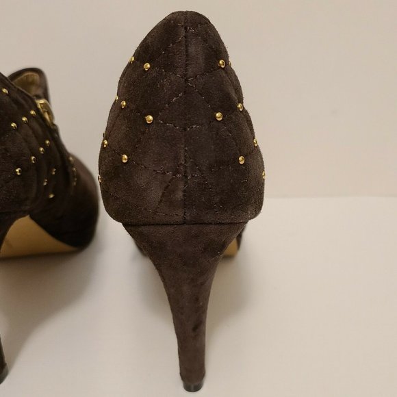 Adrienne Vittadini Women's Studded Brown Kid Suede Fine Leather Upper Heels 11 M - Picture 7 of 12